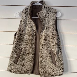 Womens Faux fur reversible vest